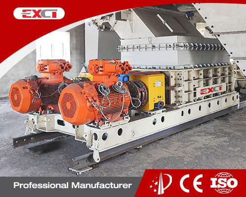 Concasseur à rouleaux à double dents